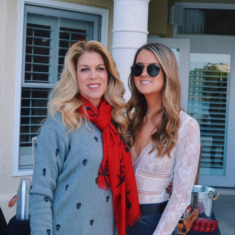 Meet your Posher, Julia